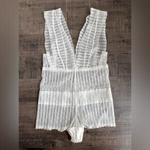 NWOT BHLDN Women's Ivory Lace Lingerie Bodysuit Sheer Embroidered Mesh Size XS